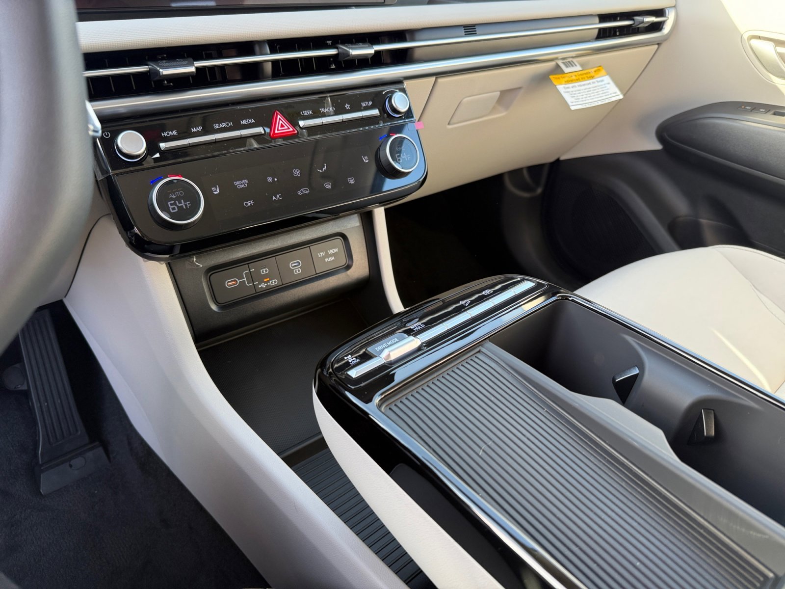 New 2026 Cashmere Bronze Hyundai SEL AWD image 13
