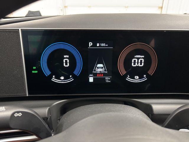 New 2026 Silver Hyundai Blue image 10
