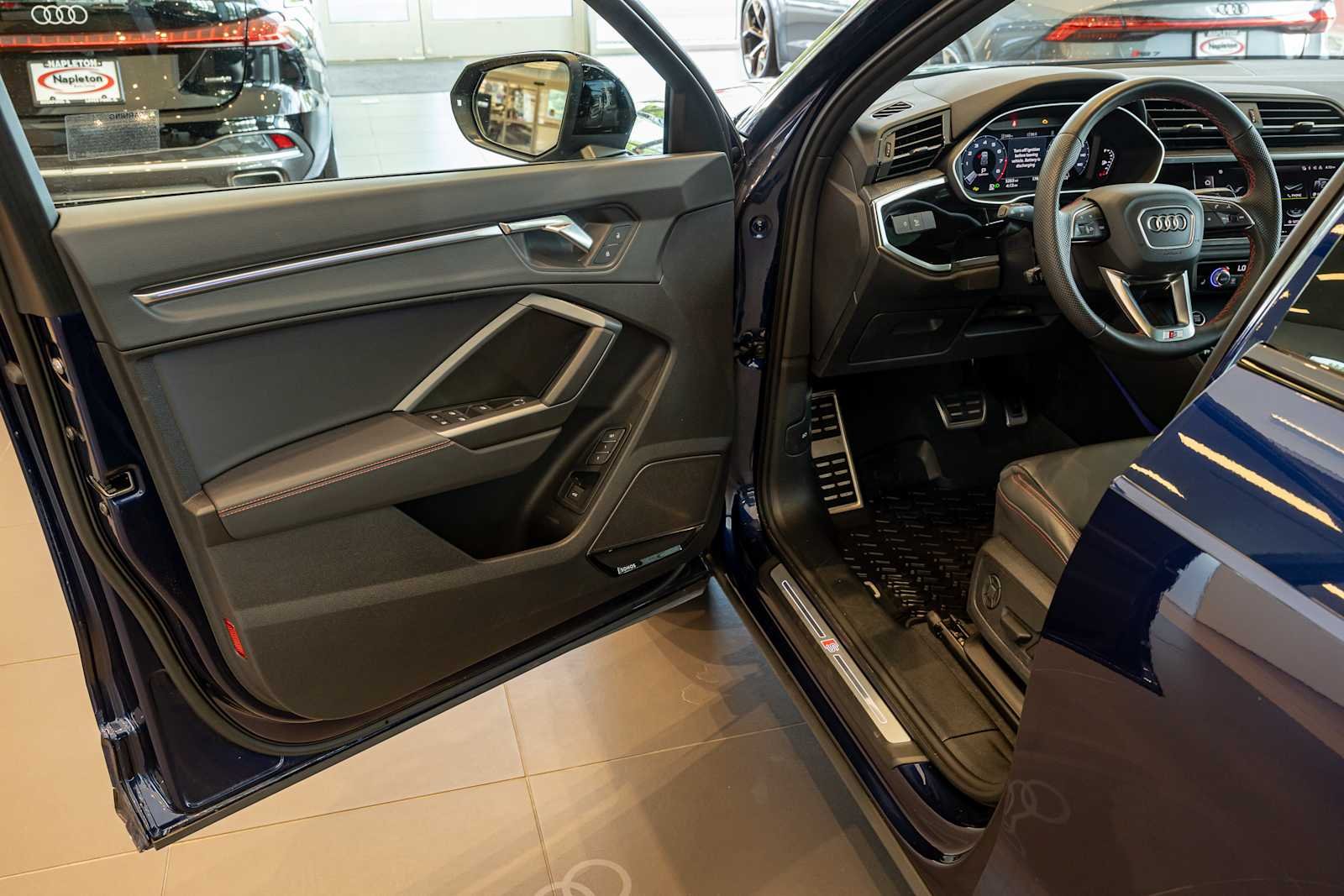 2025 Audi Q3 S Line Premium Plus - Photo 10