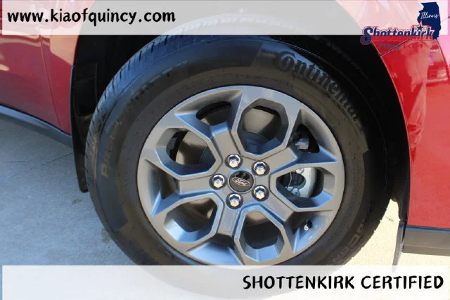 Used 2025  Ford XLT image 8