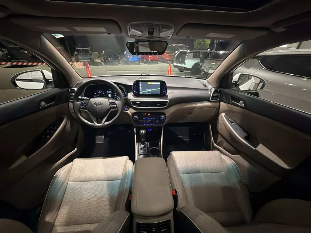 Used 2021 White Hyundai Ultimate image 26