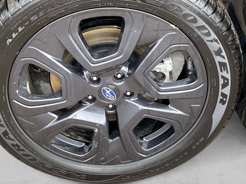 Used 2023 Black Subaru Onyx Edition image 32