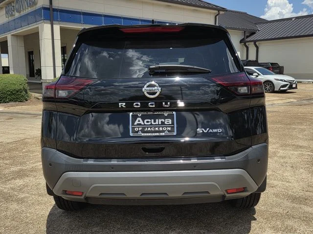Used 2021 Super Black Nissan SV image 5