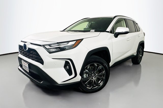 2024 Toyota RAV4 Hybrid XLE Premium