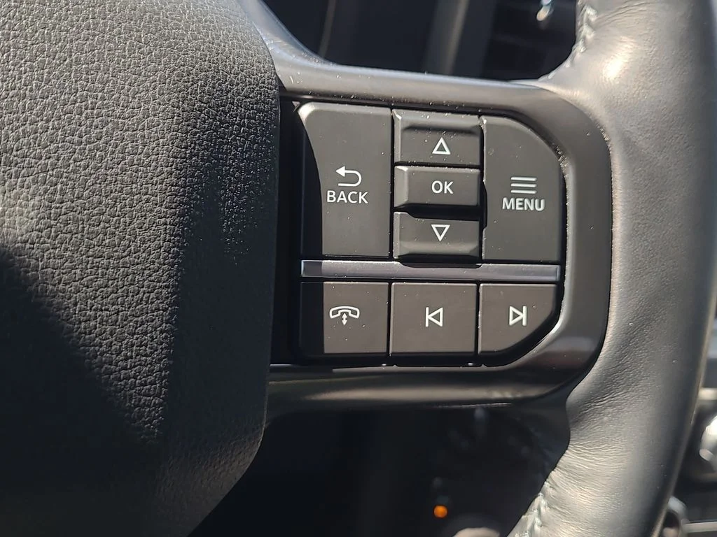 Used 2025 Gray Ford Platinum image 30
