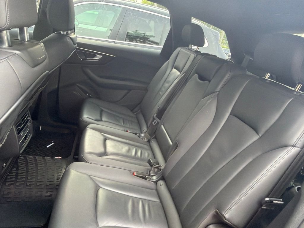 Used 2021 Black Audi 45 Premium image 4