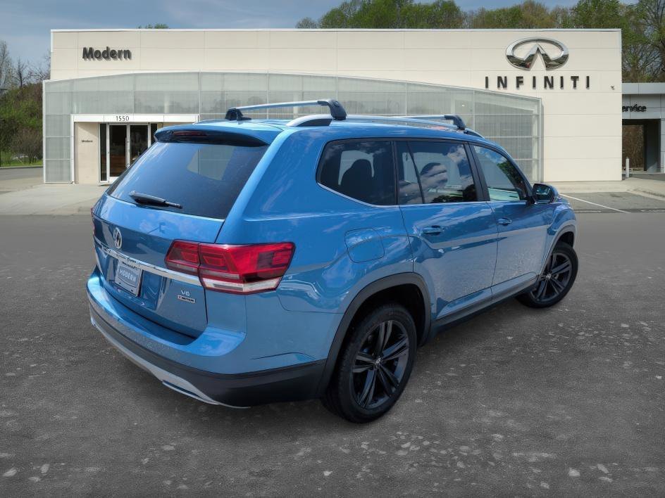 Used 2019 Pacific Blue Metallic Volkswagen 3.6L V6 SE image 4