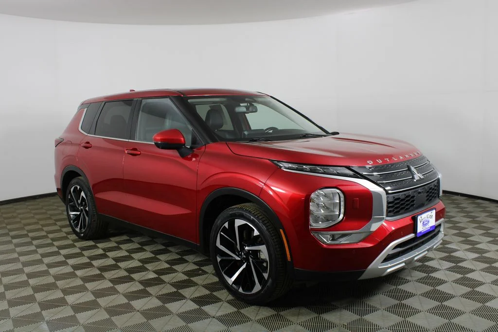 2024 Mitsubishi Outlander