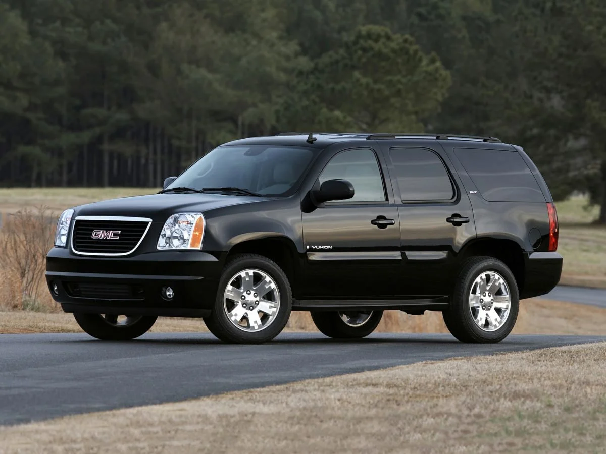 2011 GMC Yukon 4WD SLT's photo