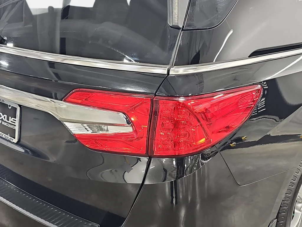 Used 2018 Black Honda EX-L image 35