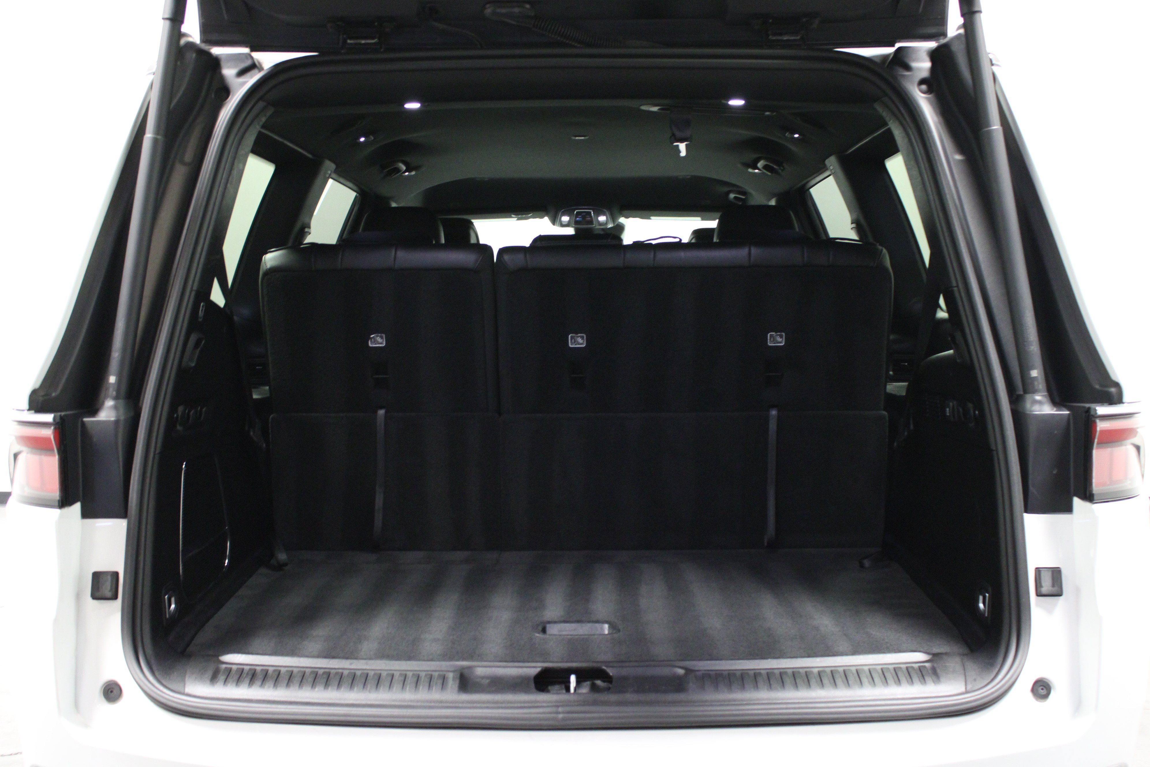 Used 2024 Bright White Clearcoat Jeep Series II image 15