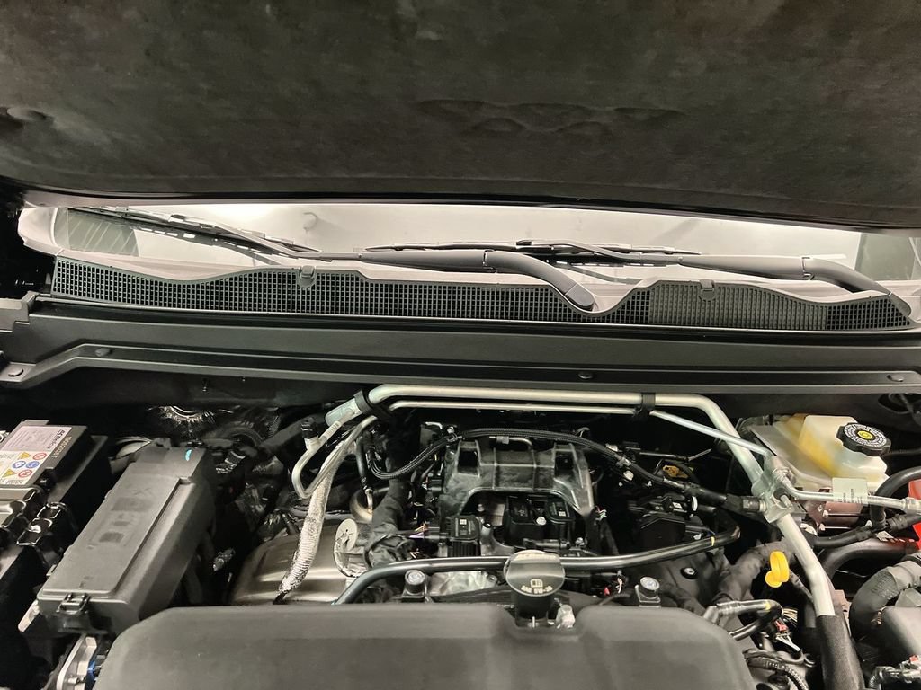2026 Chevrolet Colorado ZR2 - Photo 25