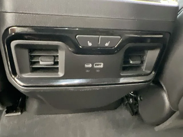 2023 GMC Sierra 1500 AT4X - Photo 19