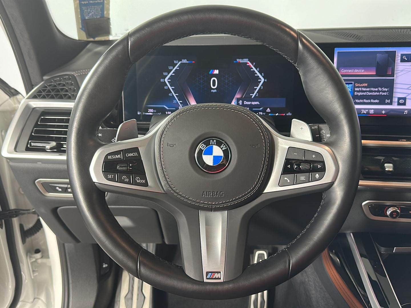 Used 2024 Mineral White Metallic BMW xDrive40i image 11
