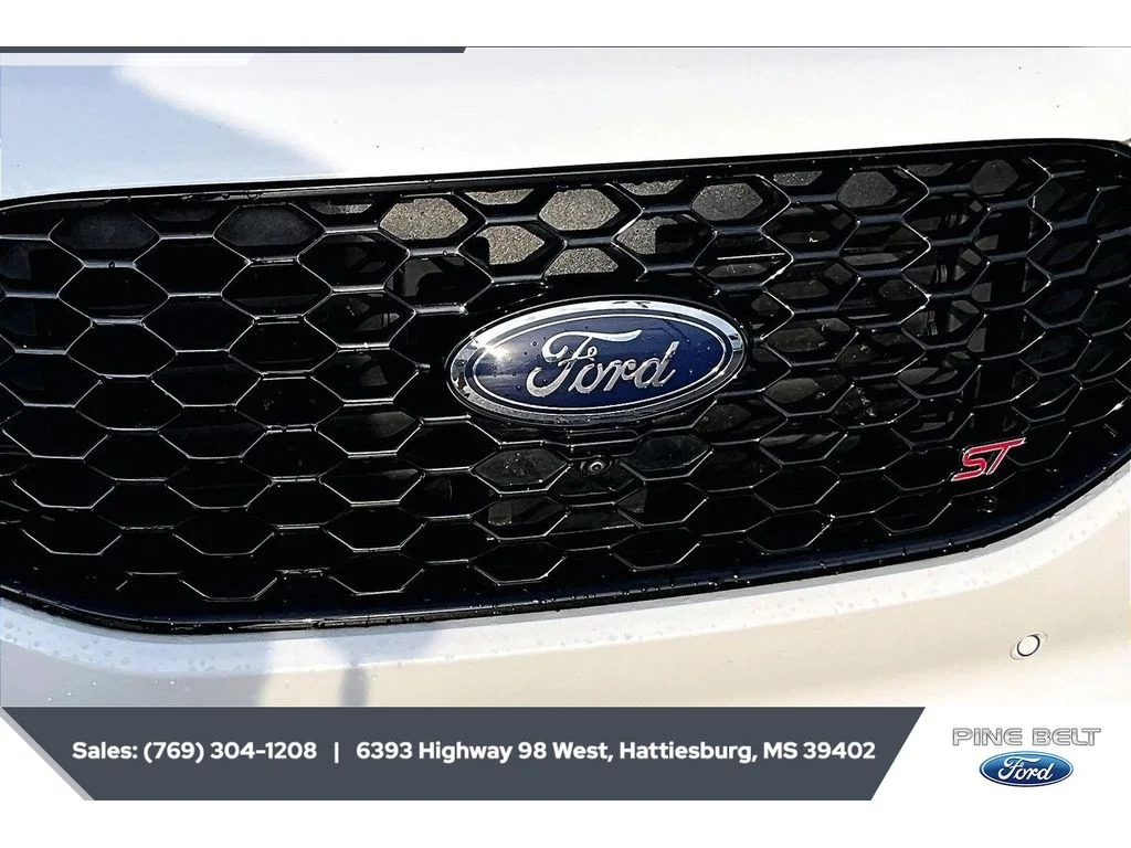 2024 Ford Edge ST - Photo 22