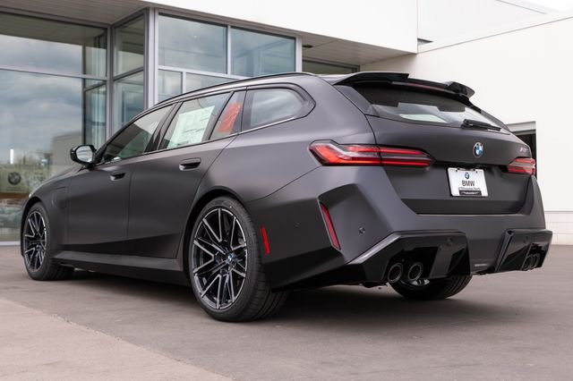 New 2027 Frozen Deep Grey BMW Base image 3