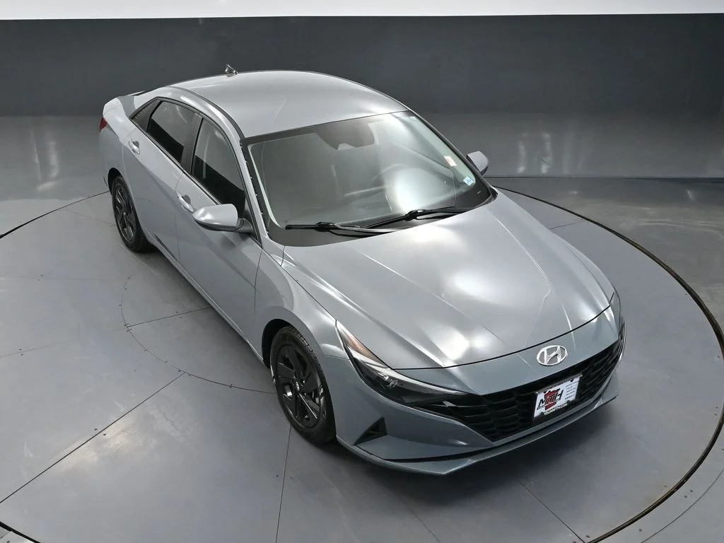 Used 2021 Gray Hyundai SEL image 54