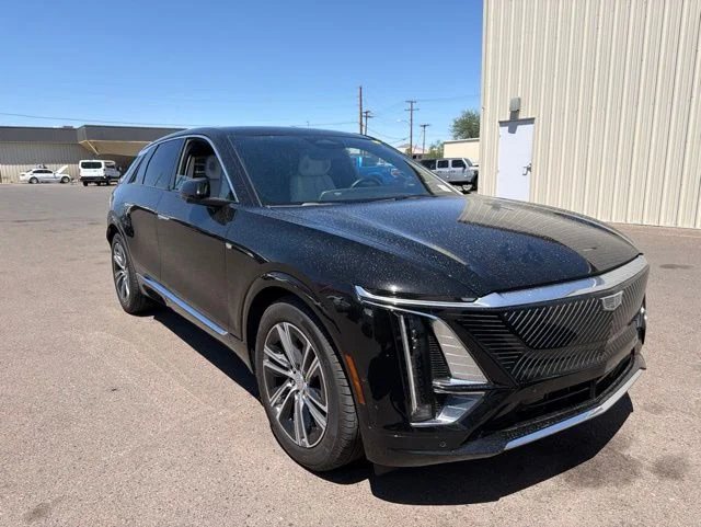 Used 2023 Cadillac LYRIQ Luxury with VIN 1GYKPMRKXPZ003262 for sale in Scottsdale, AZ