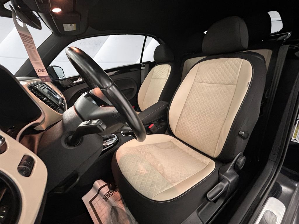 Used 2019 Black Volkswagen 2.0T Final Edition SE image 8