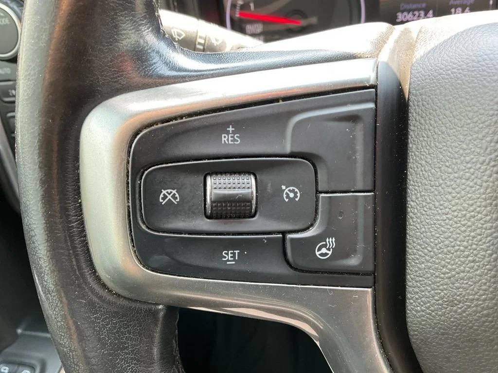 Used 2020 SATIN STEEL METALLIC Chevrolet LT image 28