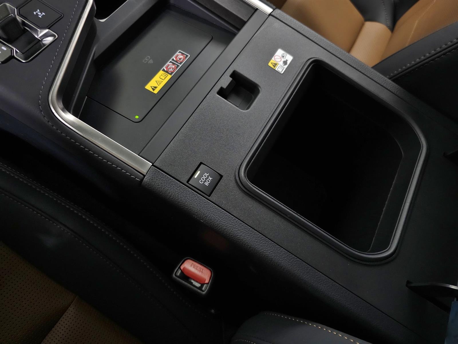 Certified Used 2025 Nebula Lexus LUXURY+ image 40