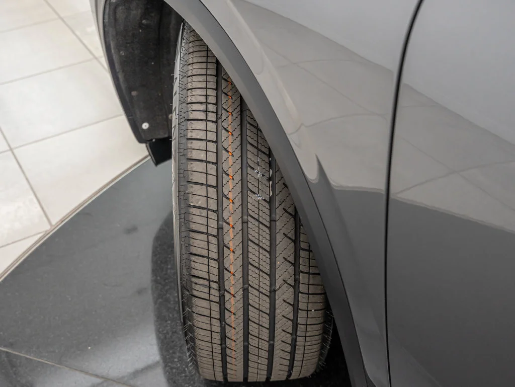 Used 2024 Liquid Carbon Metallic Acura Technology image 52
