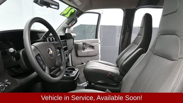 Used 2024 White Chevrolet LS image 21