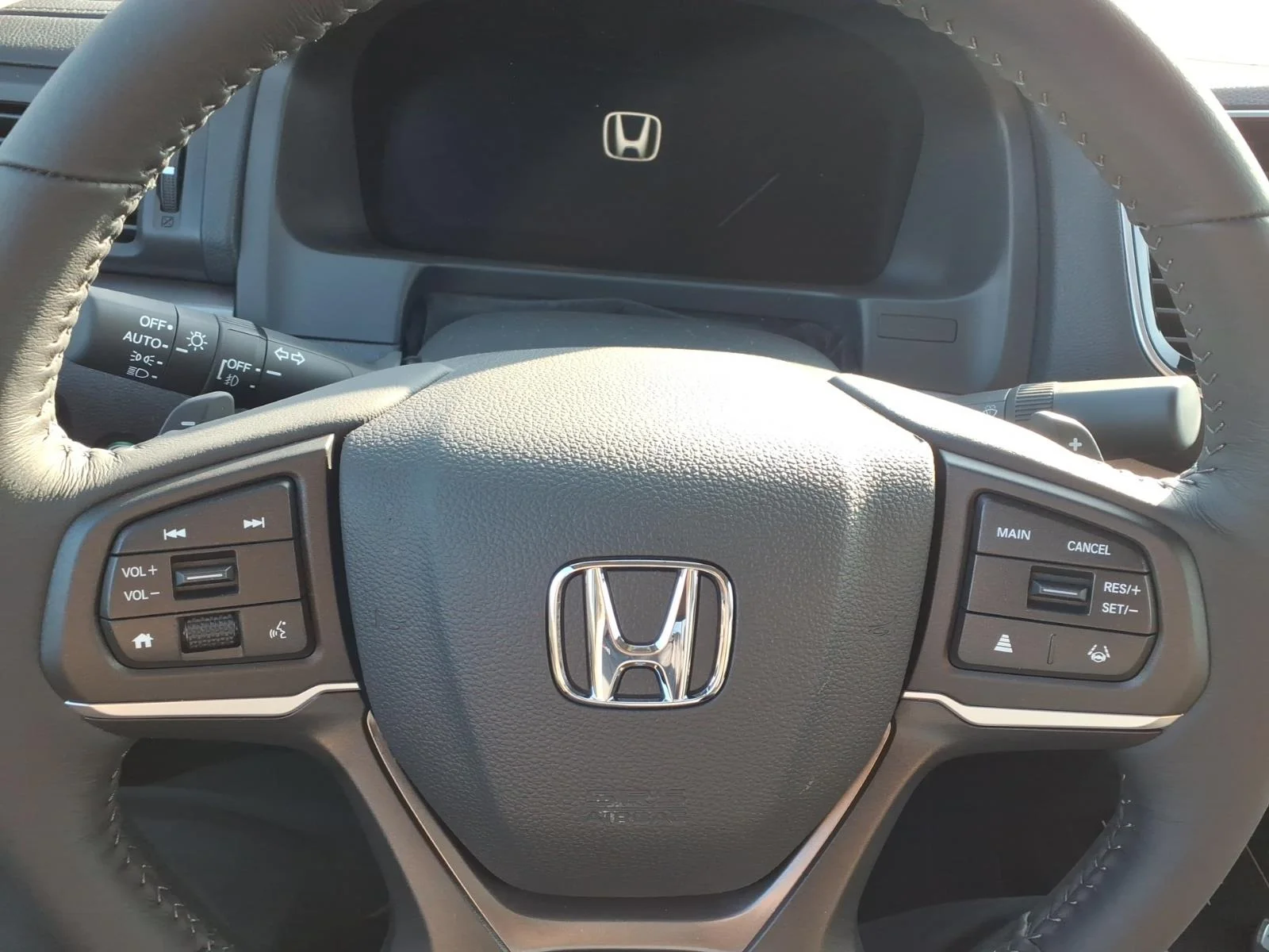 2026 Honda Ridgeline RTL - Photo 16