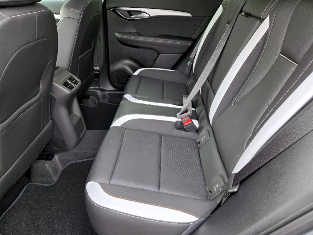 2026 Buick Envision Sport Touring - Photo 8