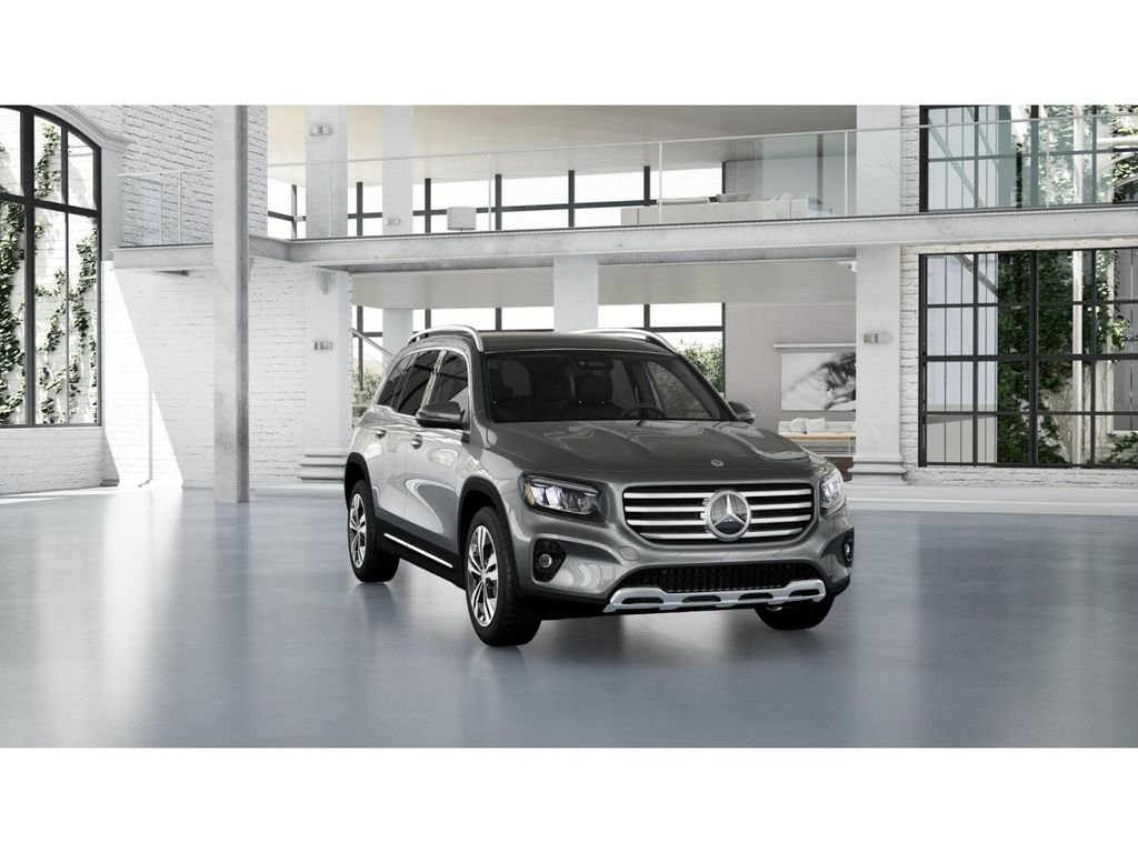Used 2026 Mountain Grey Metallic Mercedes-Benz GLB 250 4MATIC® image 9