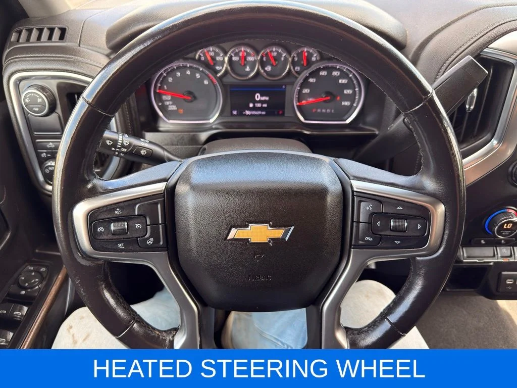 Used 2019 Gray Chevrolet LT image 4