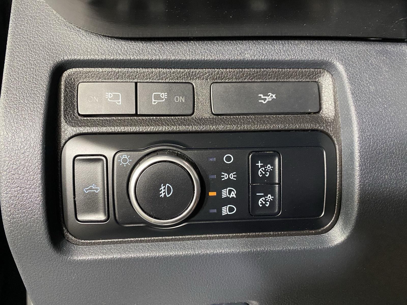 Used 2024 Agate Black Ford LARIAT image 17
