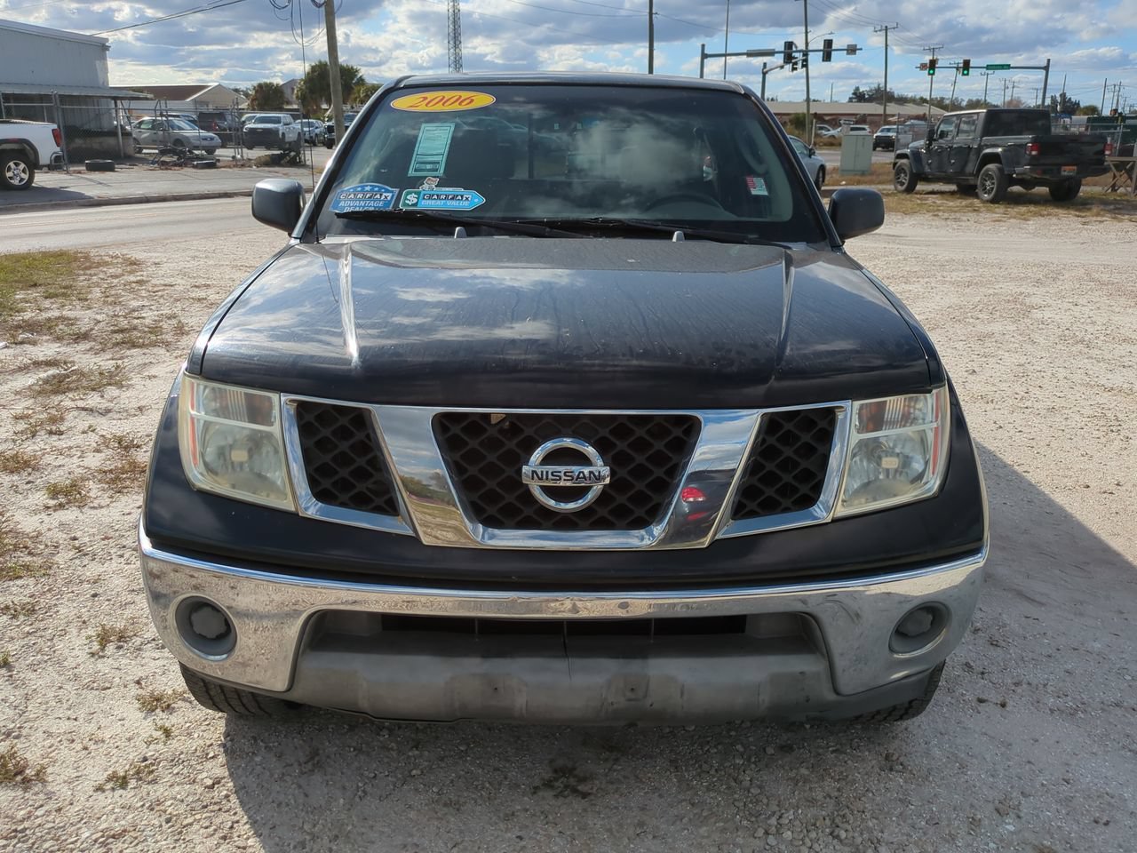 Used 2006 Super Black Nissan  image 9
