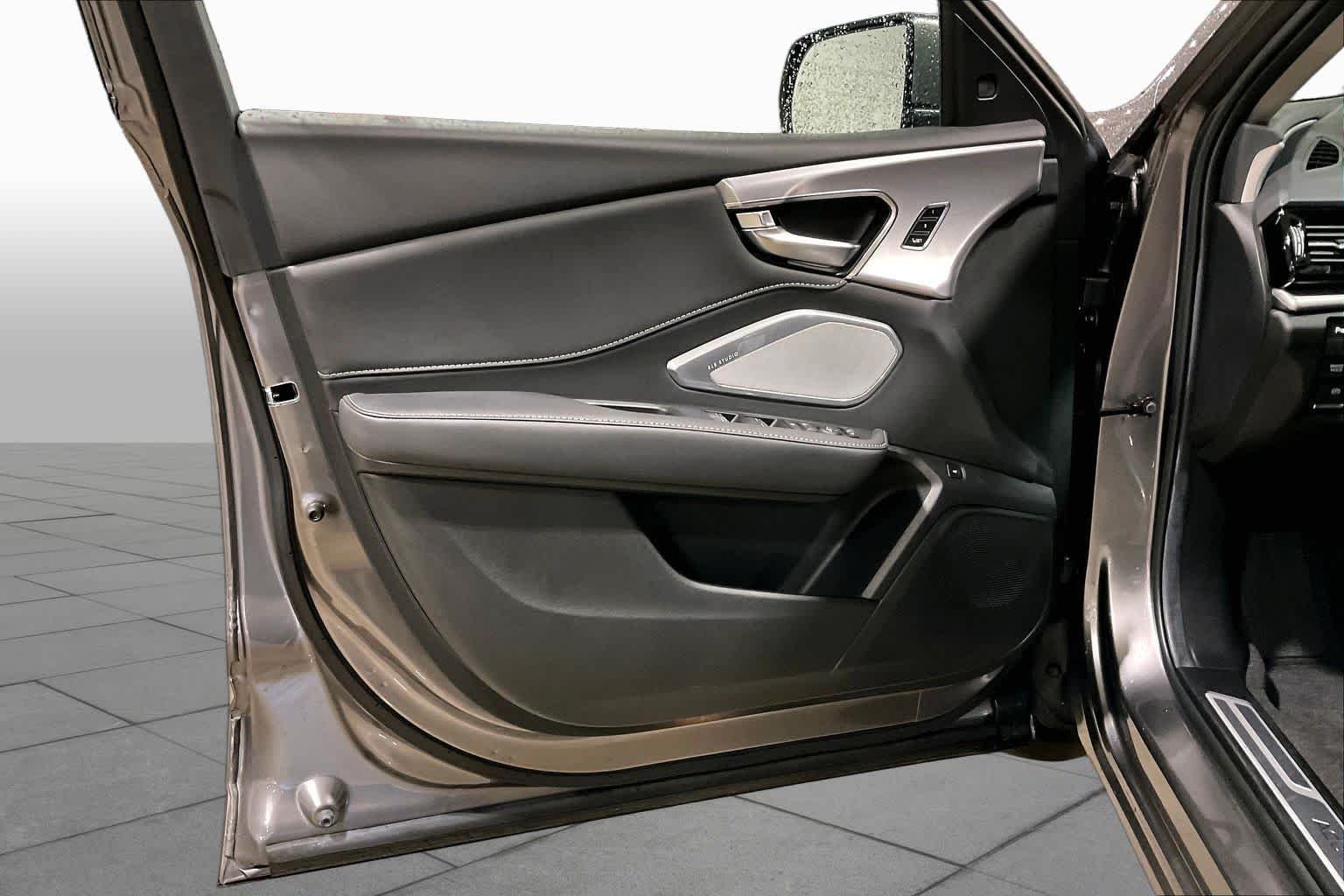 Certified Used 2026 Liquid Carbon Metallic Acura w/Technology Package image 21