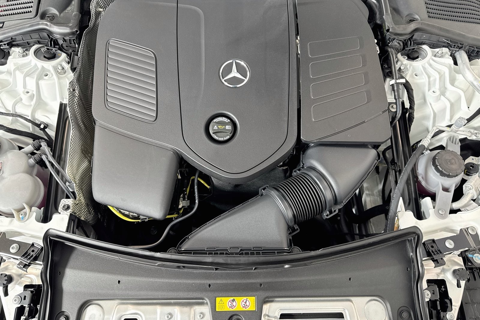 New 2026 Polar White Mercedes-Benz C 300 image 28