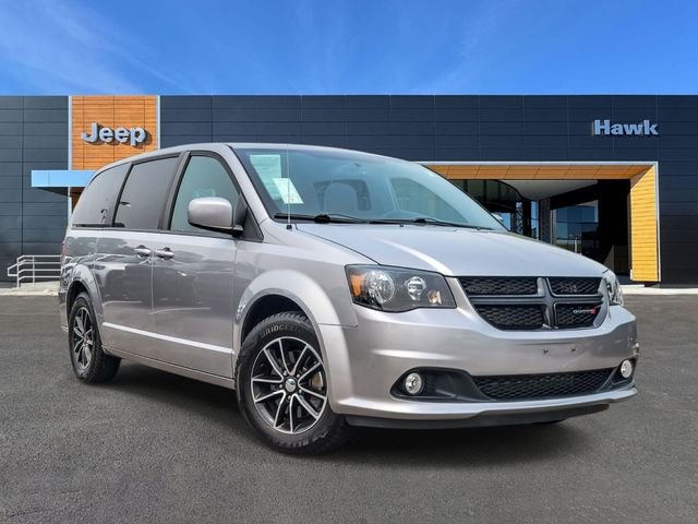 Used 2018 Silver Dodge SE Plus image 1