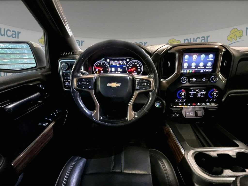 Used 2019 White Chevrolet High Country image 17