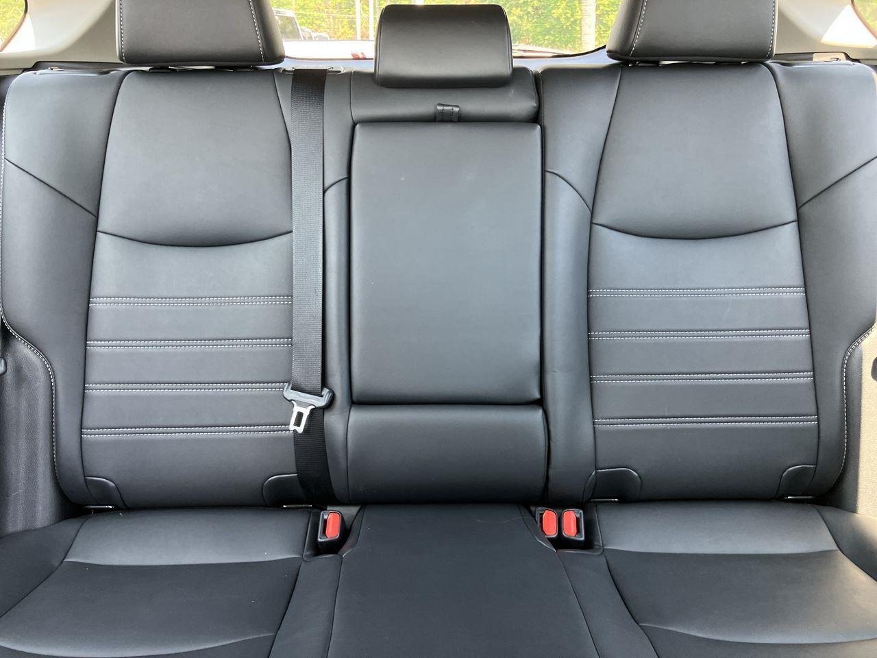 Used 2021 Gray (Magnetic Gray Metallic) Toyota XLE Premium image 31