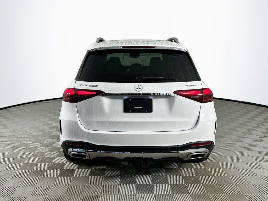 New 2026 MANUFAKTUR Moonlight White Metallic Mercedes-Benz GLE 350 image 40