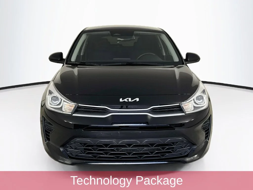 Used 2022 Black Kia S image 2