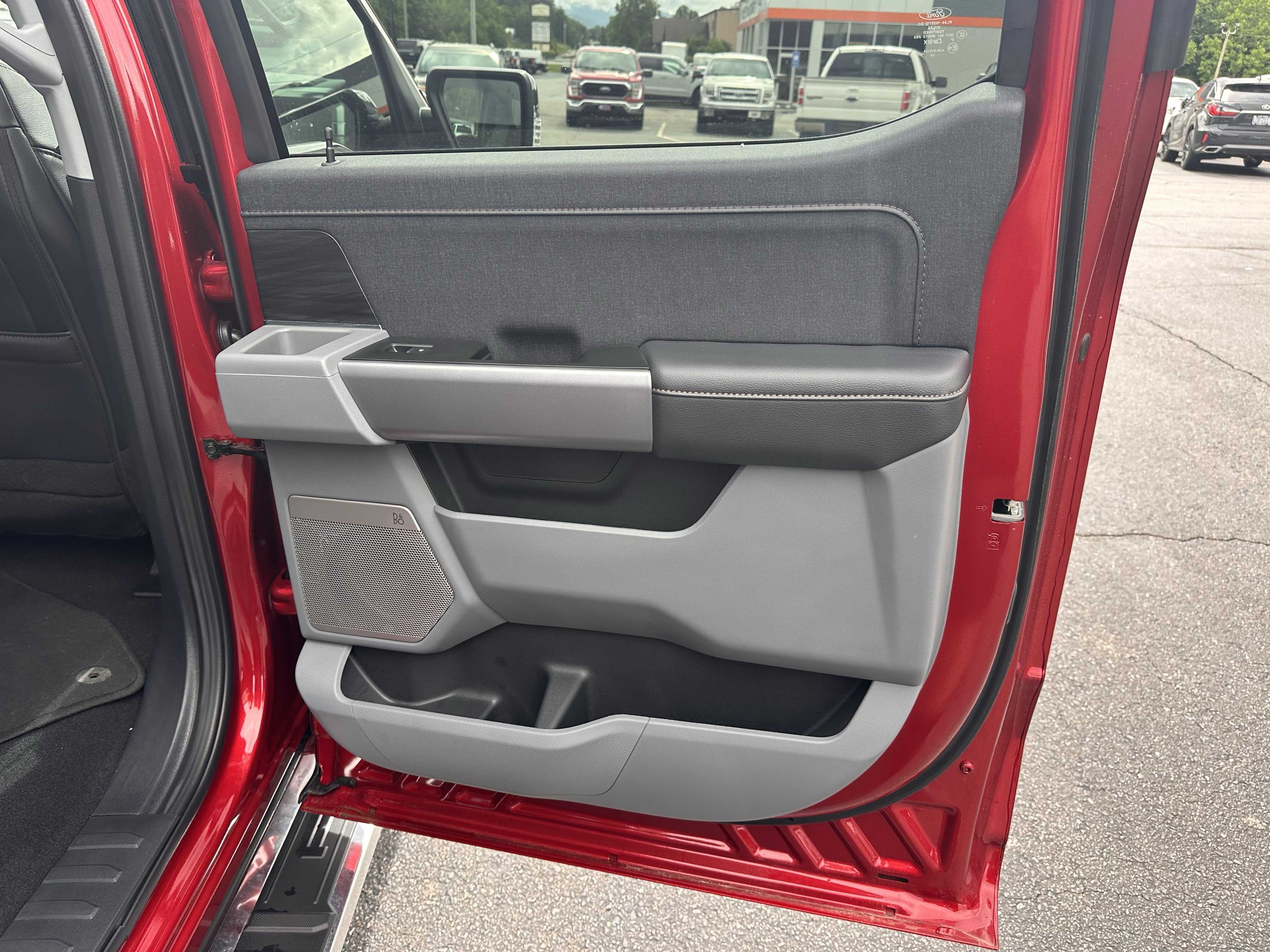 Certified Used 2026 Ruby Red Metallic Tinted Clearcoat Ford LARIAT image 16