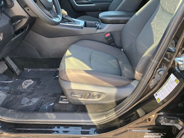 Used 2025 Black Toyota XLE image 18