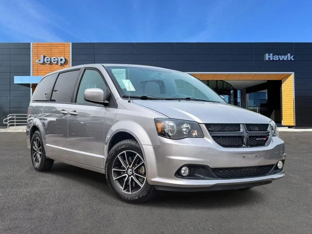 Used 2018 Silver Dodge SE Plus image 1