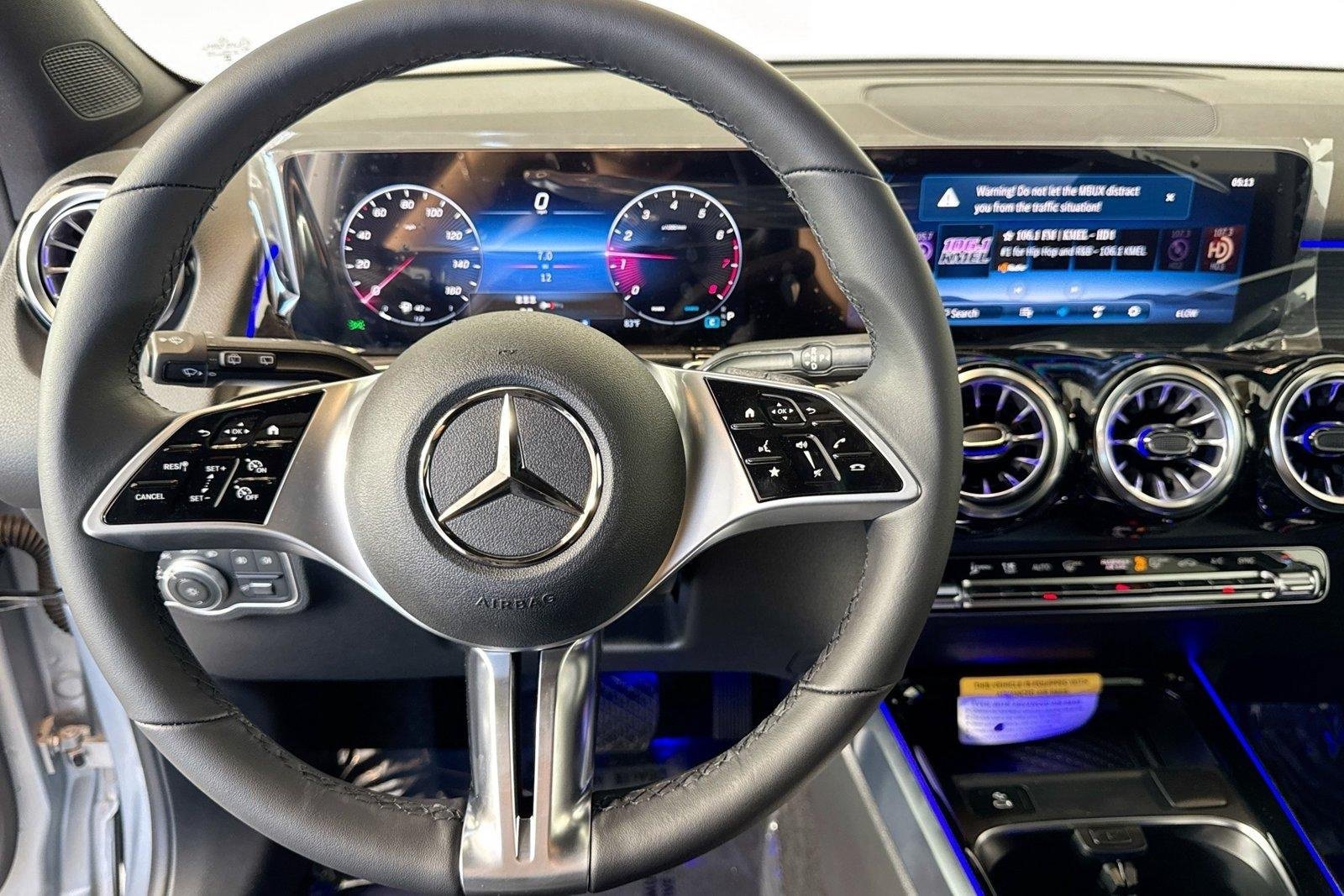 New 2026 Cirrus Silver Metallic Mercedes-Benz GLB 250 image 11