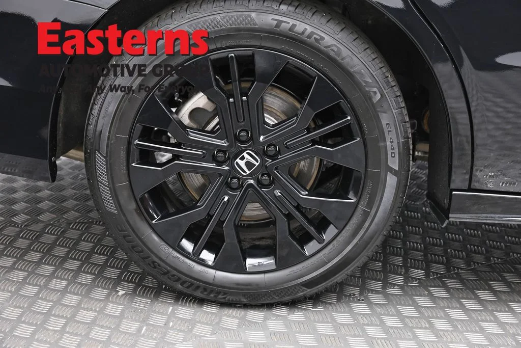 Used 2025 Black Honda Sport-L image 31