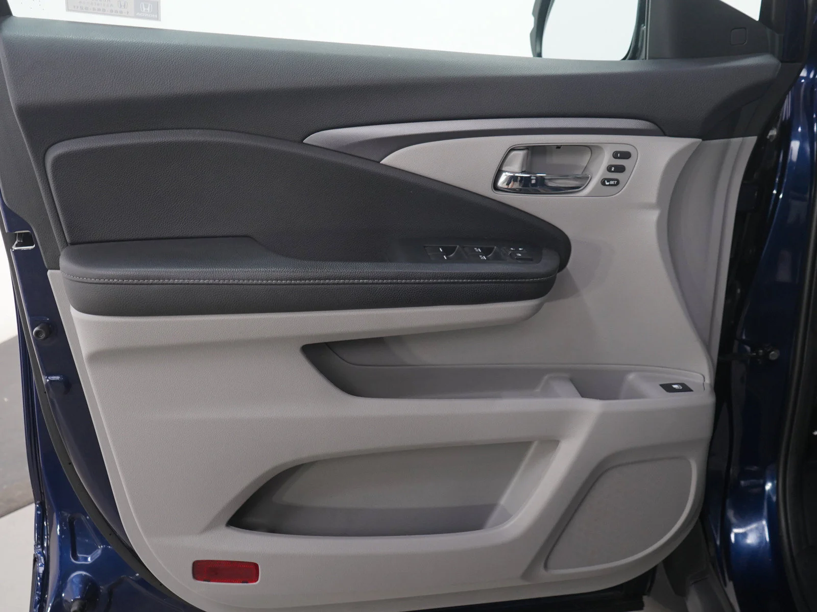Used 2023 Blue Honda RTL AWD image 20