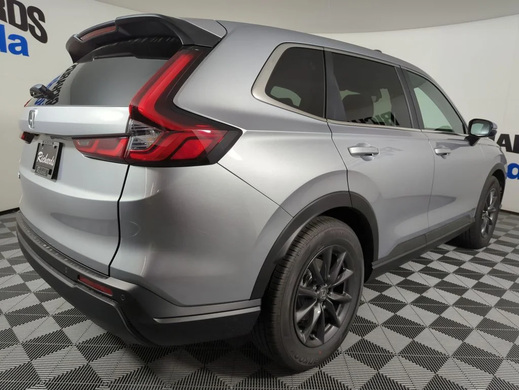 New 2026 Solar Silver Metallic Honda EX-L image 5