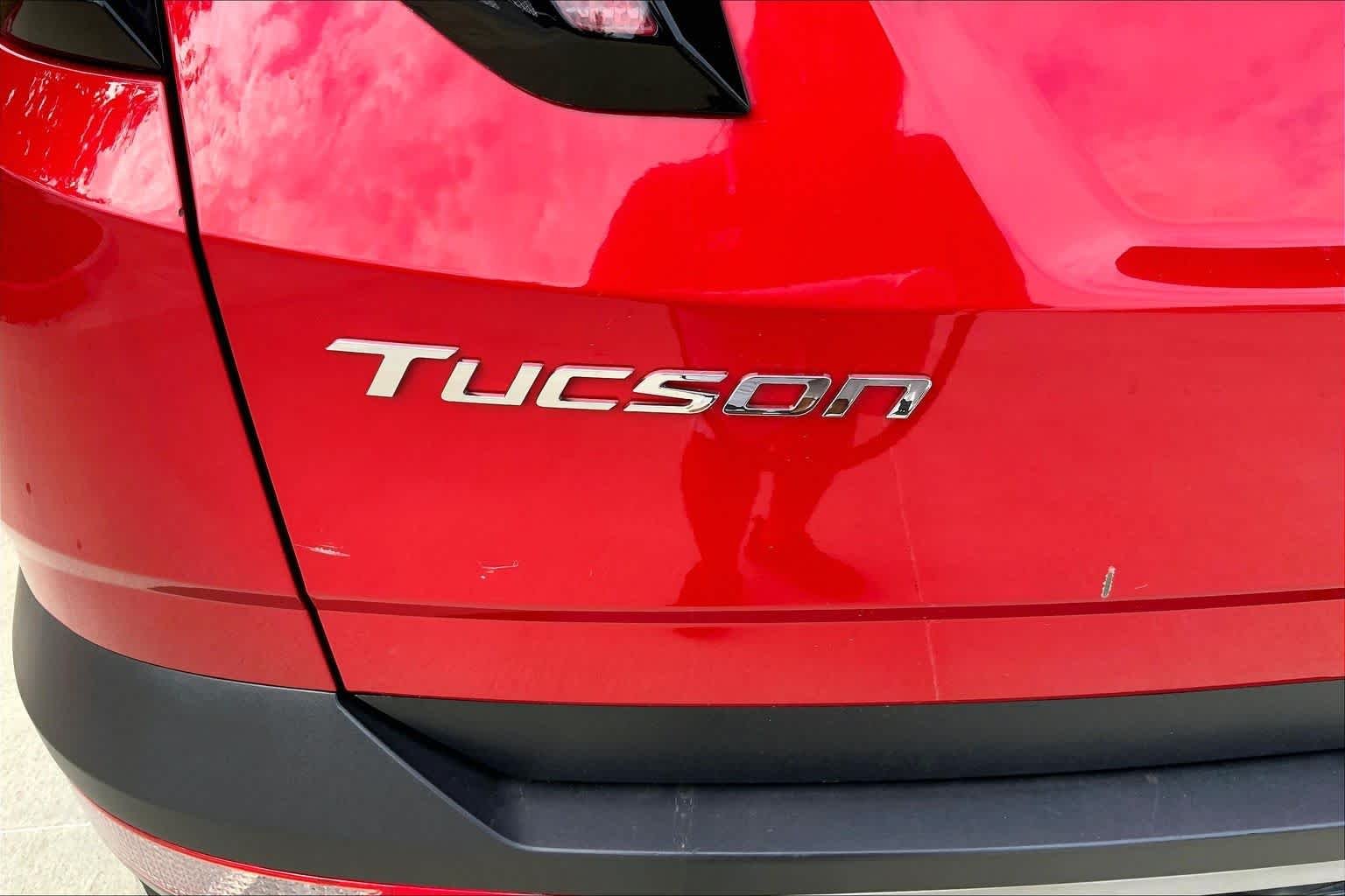 Used 2023 Calypso Red Hyundai SEL image 33