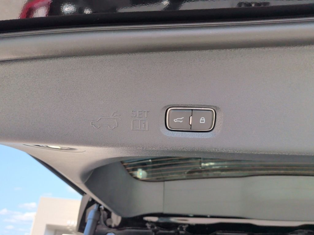 New 2026 Agate Black Metallic Ford King Ranch® image 49