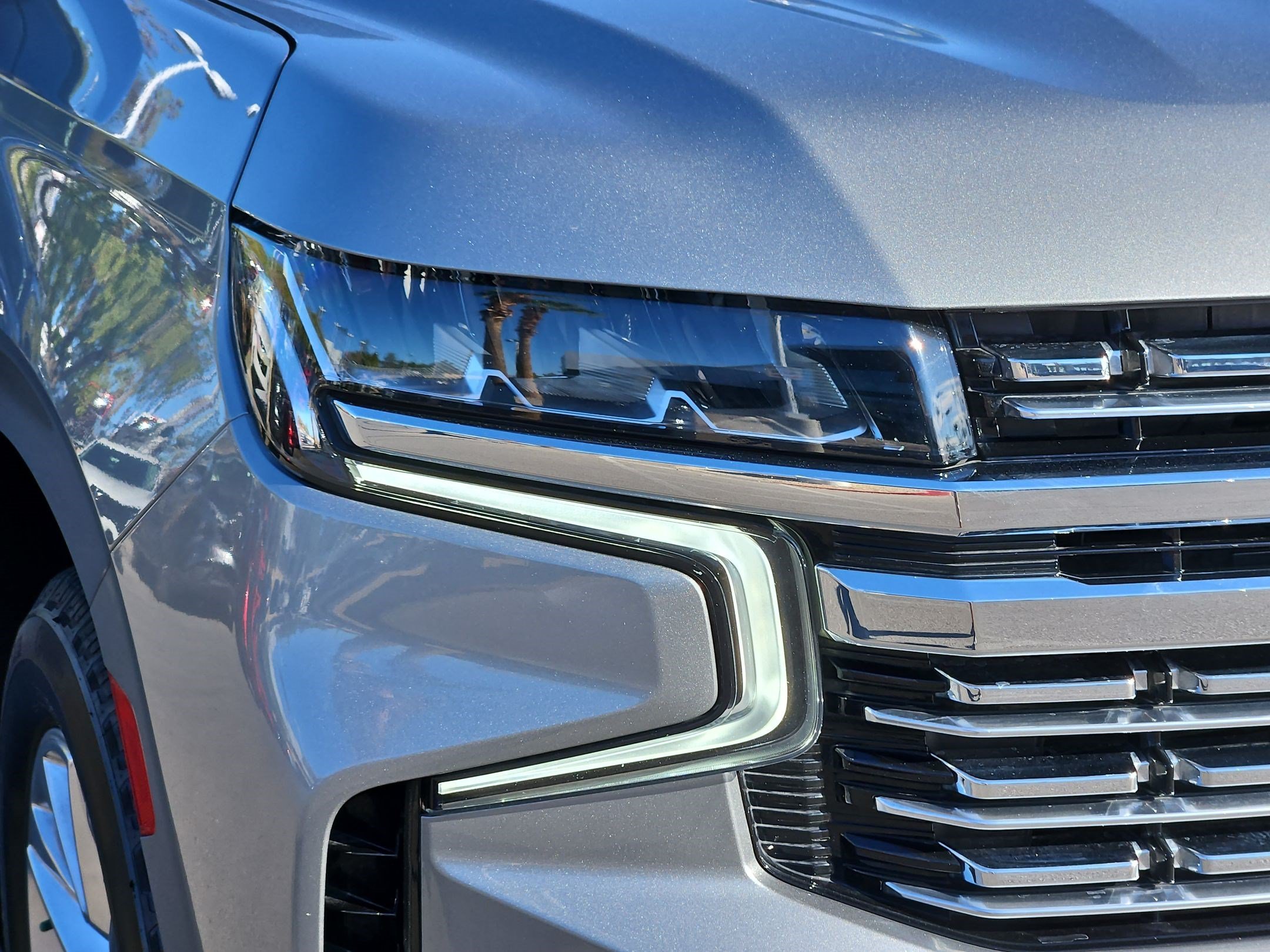 2023 Chevrolet Suburban Premier - Photo 10